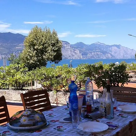 Sayonara Apartment Brenzone sul Garda